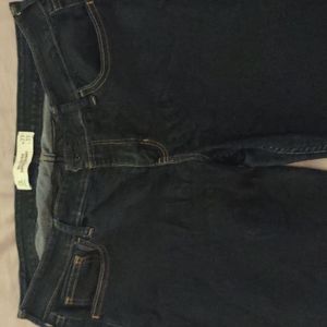 Hollister Super Skinny Jeans